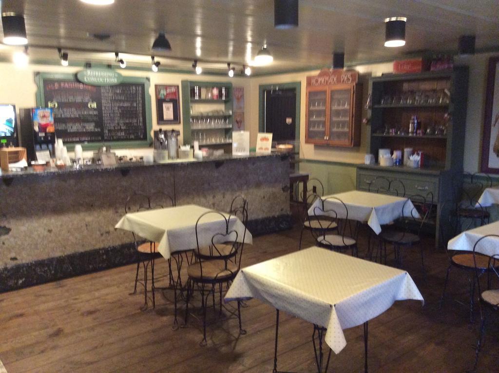 Countryside Inn Nappanee Екстериор снимка