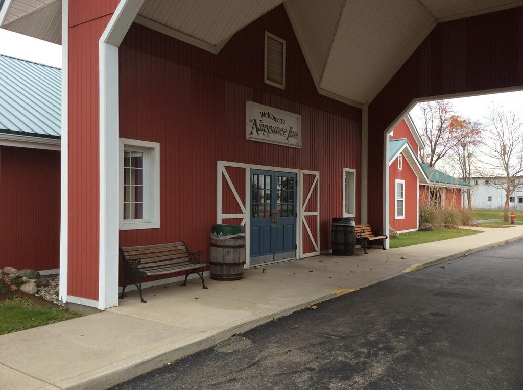 Countryside Inn Nappanee Екстериор снимка