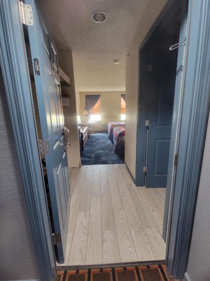 Countryside Inn Nappanee Екстериор снимка