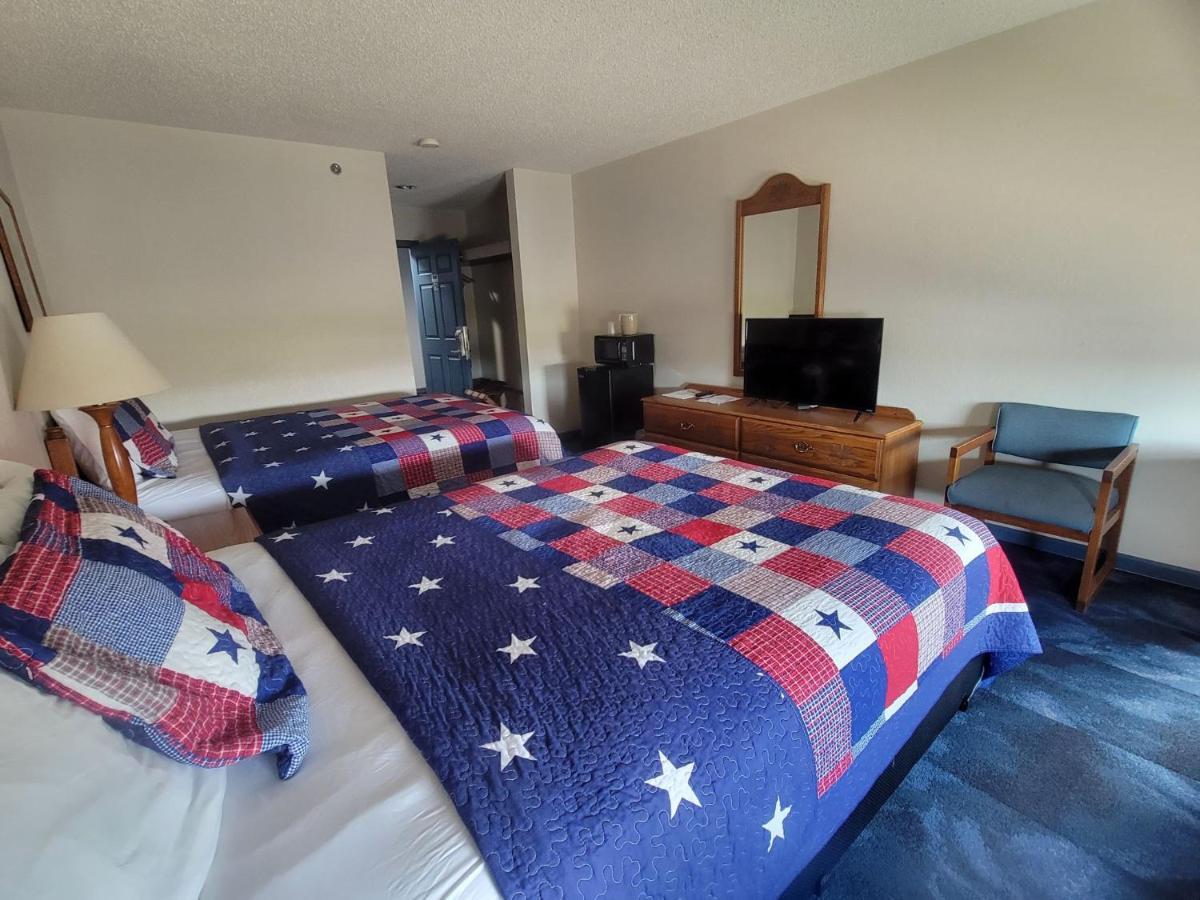 Countryside Inn Nappanee Екстериор снимка