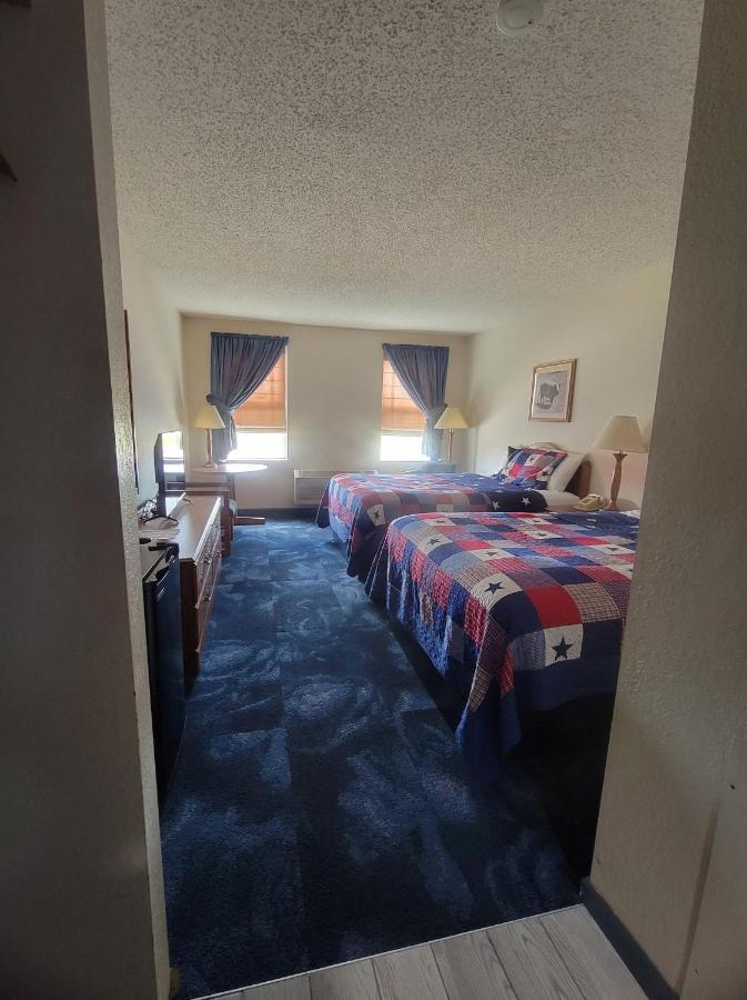 Countryside Inn Nappanee Екстериор снимка