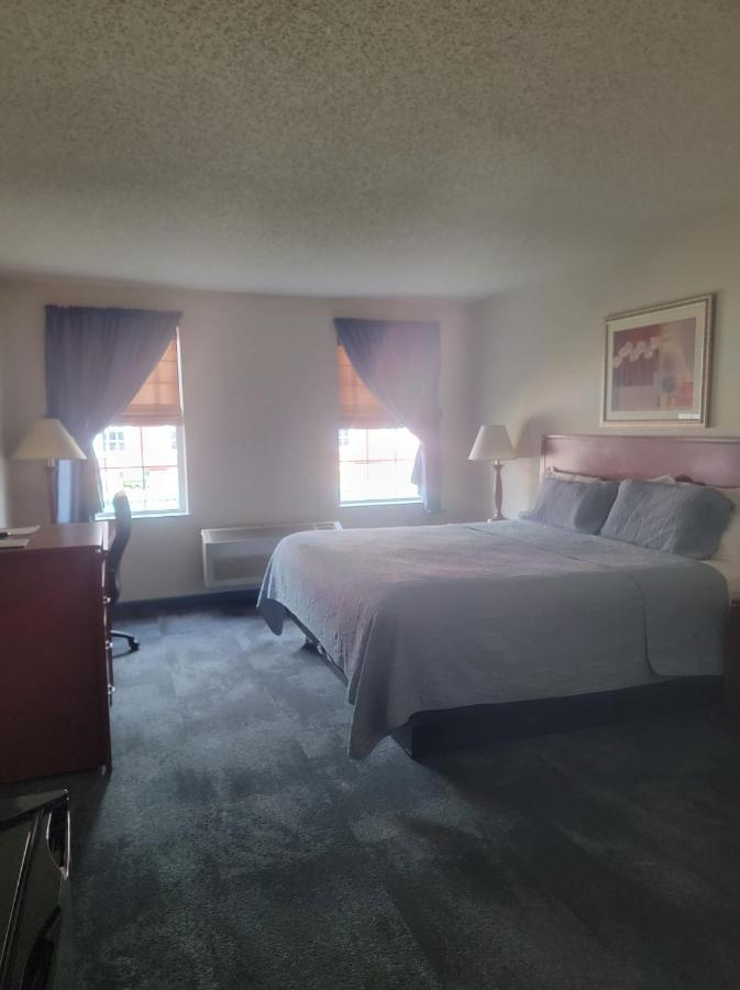 Countryside Inn Nappanee Екстериор снимка