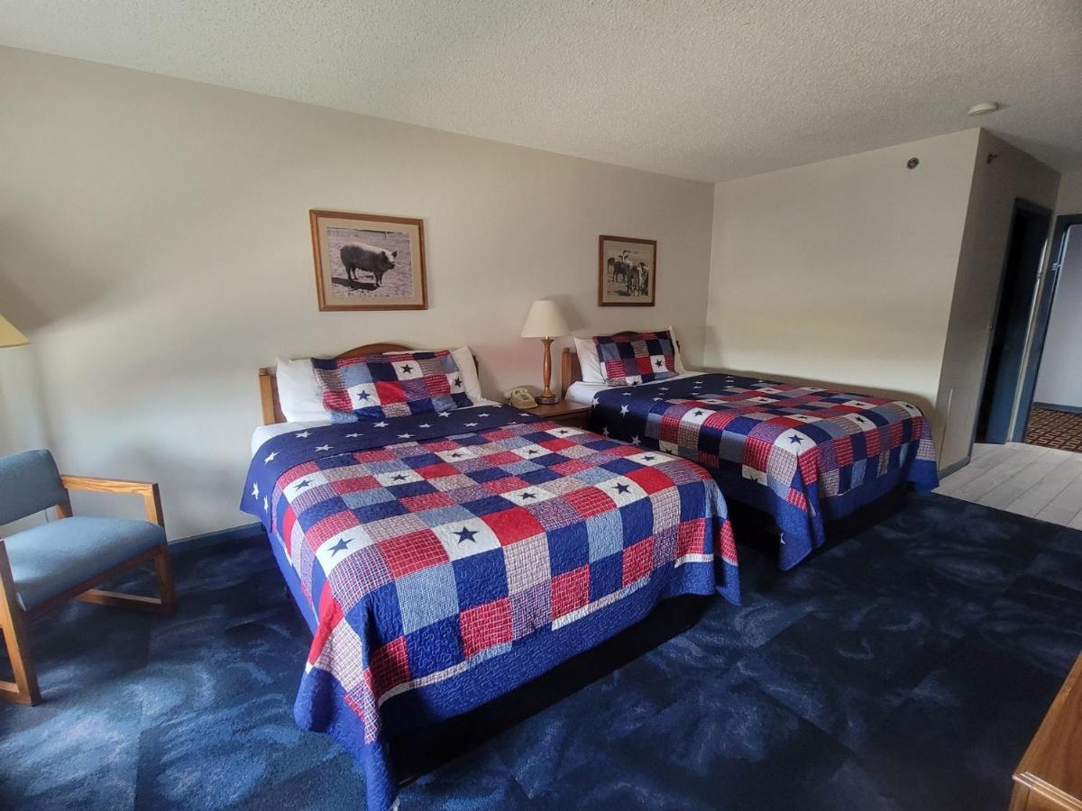 Countryside Inn Nappanee Екстериор снимка