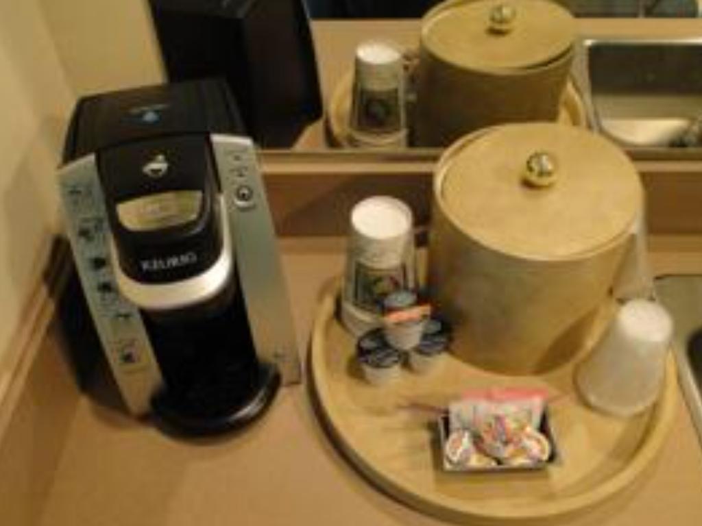 Countryside Inn Nappanee Стая снимка